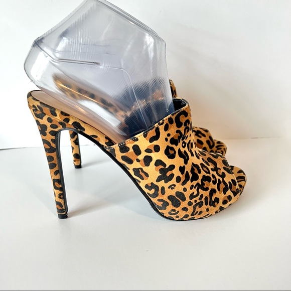 SHOE DAZZLE “Ransa” Leopard Print Peep Toe Slip On Heels—SZ. 8 - Picture 7 of 13